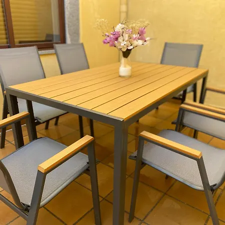 Turistico Hugo De Pilar * Ávila