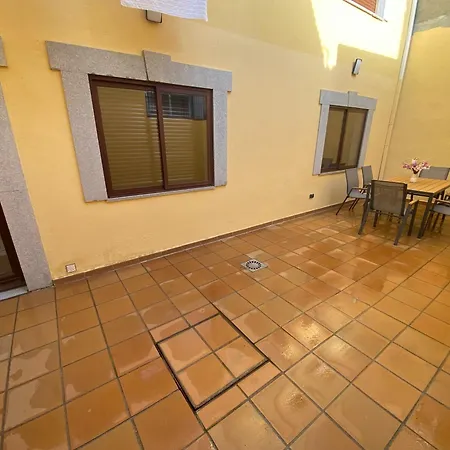 Turístico Hugo De Pilar Apartamento Ávila