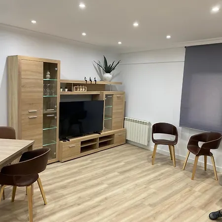 Turístico Hugo De Pilar Apartamento Ávila