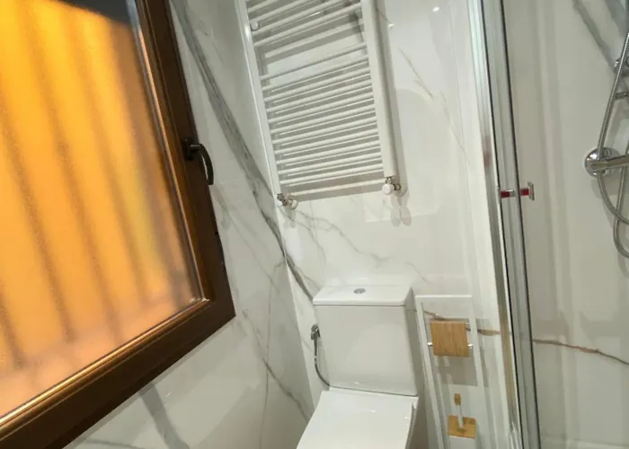 Turistico Hugo De Pilar